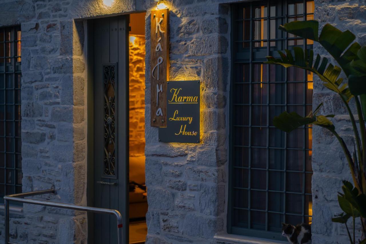 Seafront Karma Luxury - An Escape From Reality Holiday home *