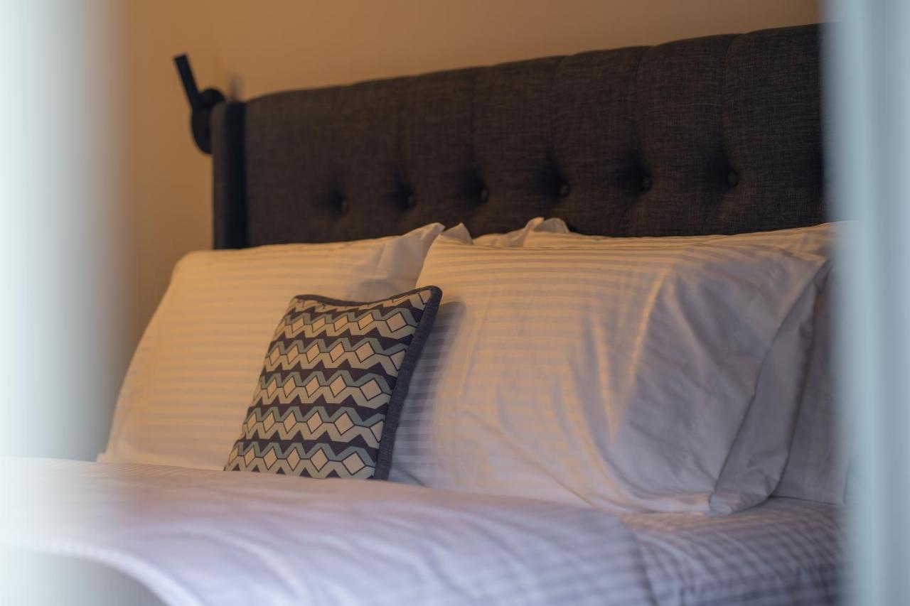 Seafront Karma Luxury - An Escape From Reality Holiday home