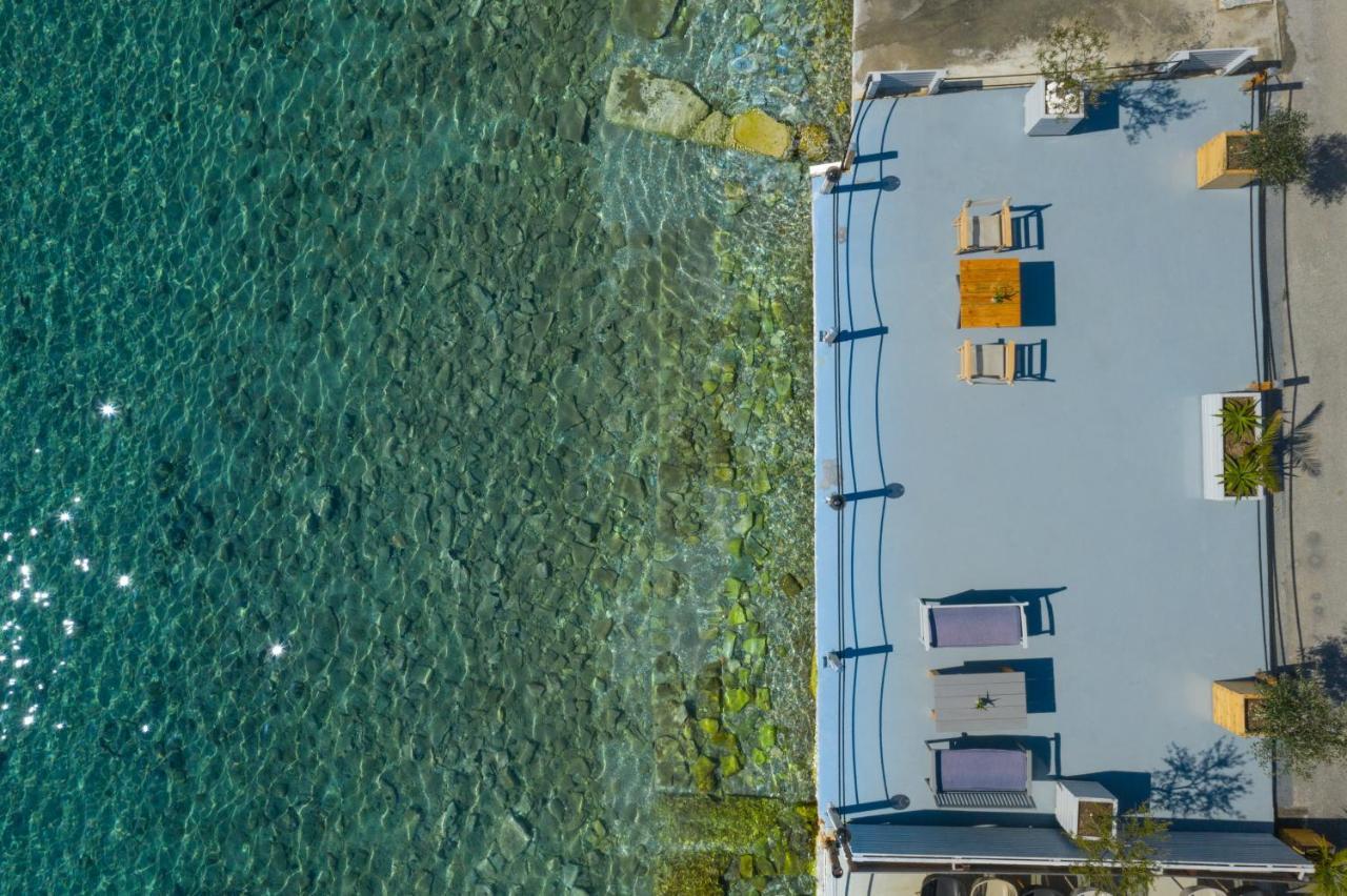 Seafront Karma Luxury - An Escape From Reality Holiday home Kato Gatzea